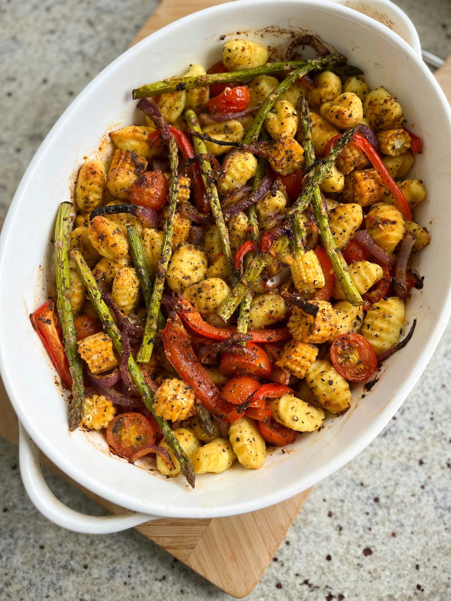 Pesto & Roasted Vegetable Gnocchi Bake (gluten free, dairy free & vegan)